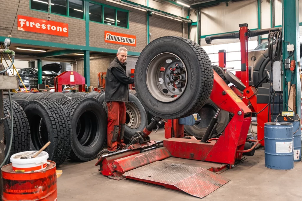 Transport truck en trailer